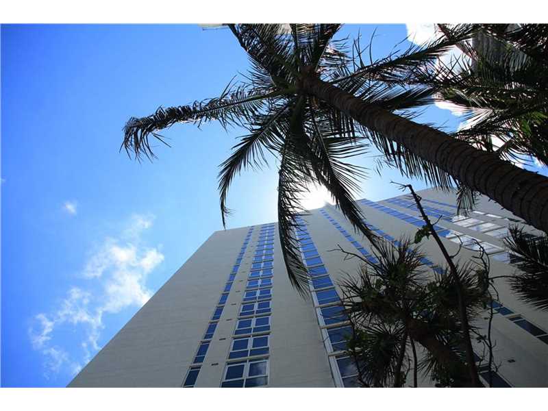 3951 South Ocean Dr, Hollywood, FL 33019