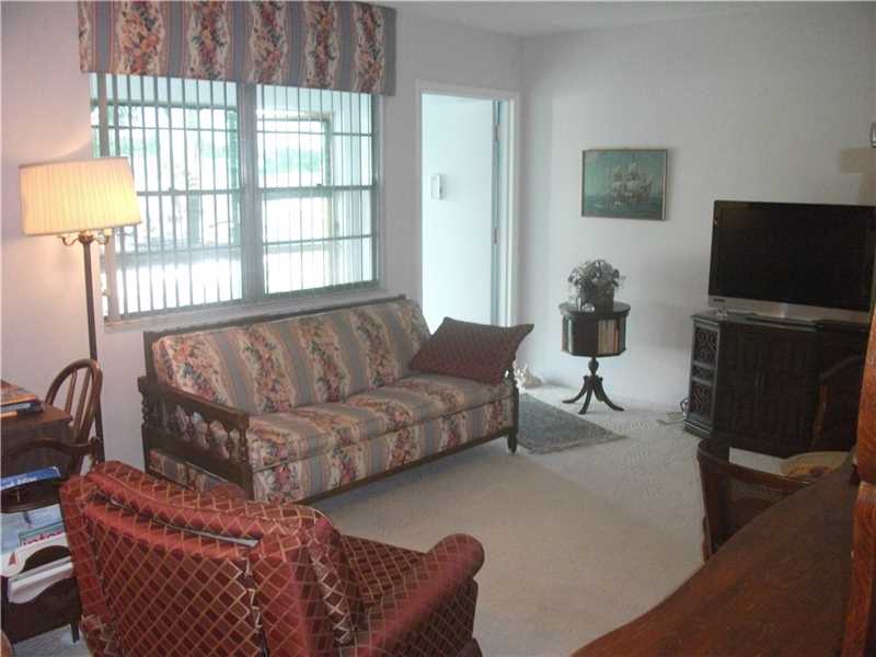 1351 North 12th Ct, Hollywood, FL 33019