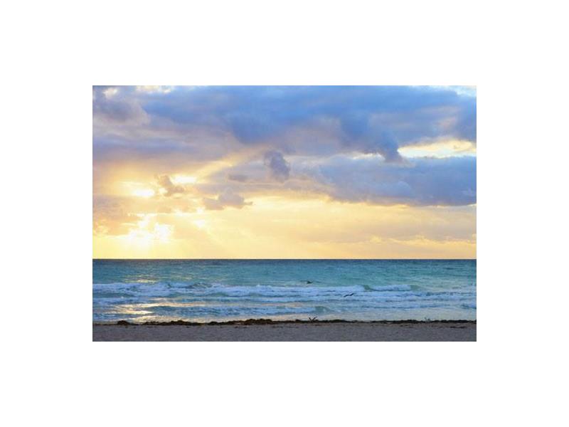 101 North Ocean Dr, Hollywood, FL 33019