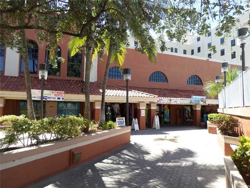 101 North Ocean Dr, Hollywood, FL 33019