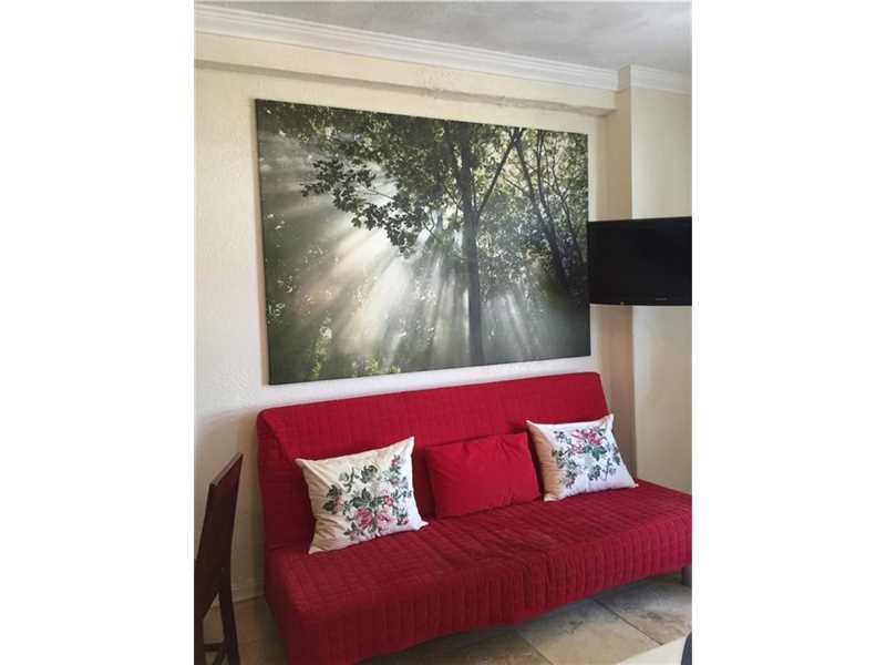 101 North Ocean Dr, Hollywood, FL 33019