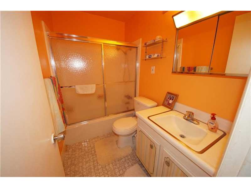 2400 South Ocean Dr, Hollywood, FL 33019