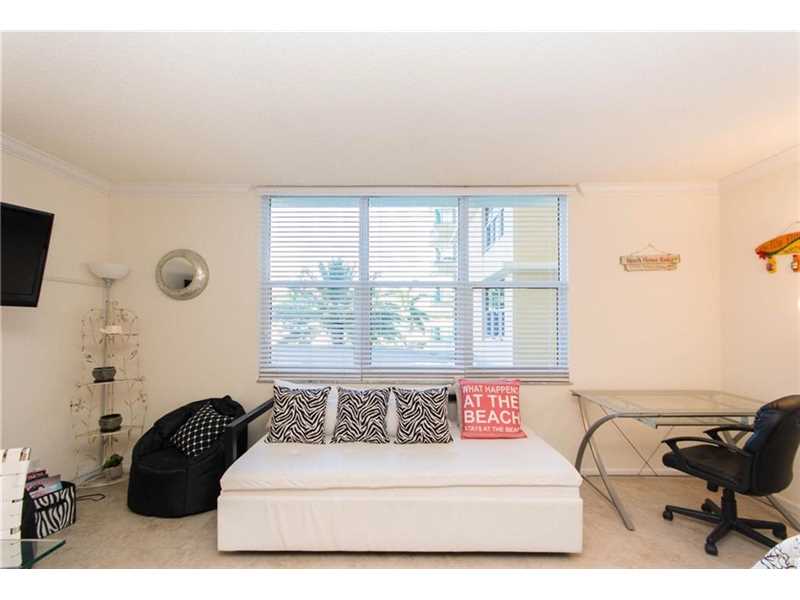 2501 South Ocean Dr, Hollywood, FL 33019