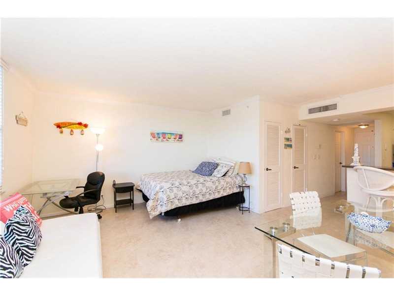2501 South Ocean Dr, Hollywood, FL 33019