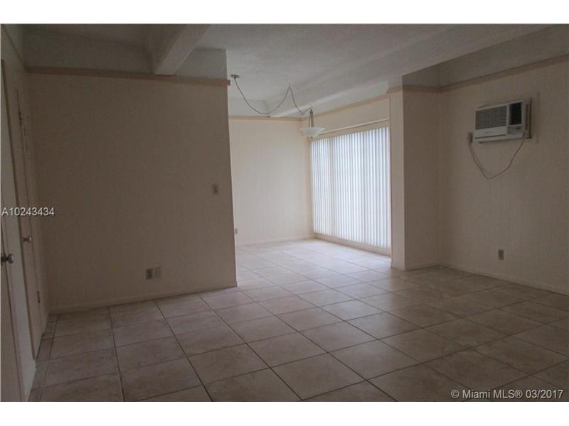 2304Roosevelt St, Hollywood, FL 33020