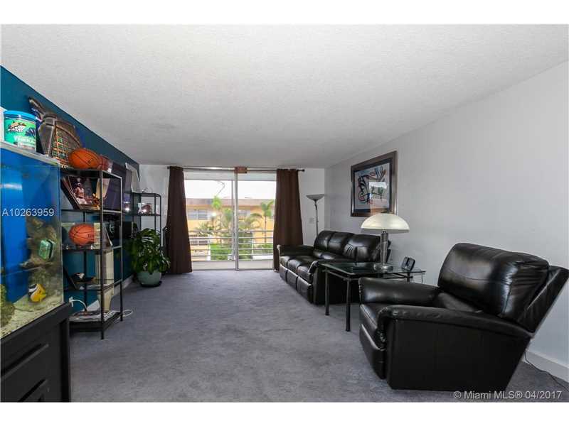 1830Dixianna St, Hollywood, FL 33020