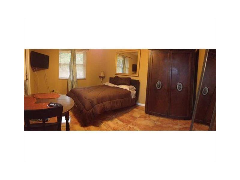 2306 Lee, Hollywood, FL 33020