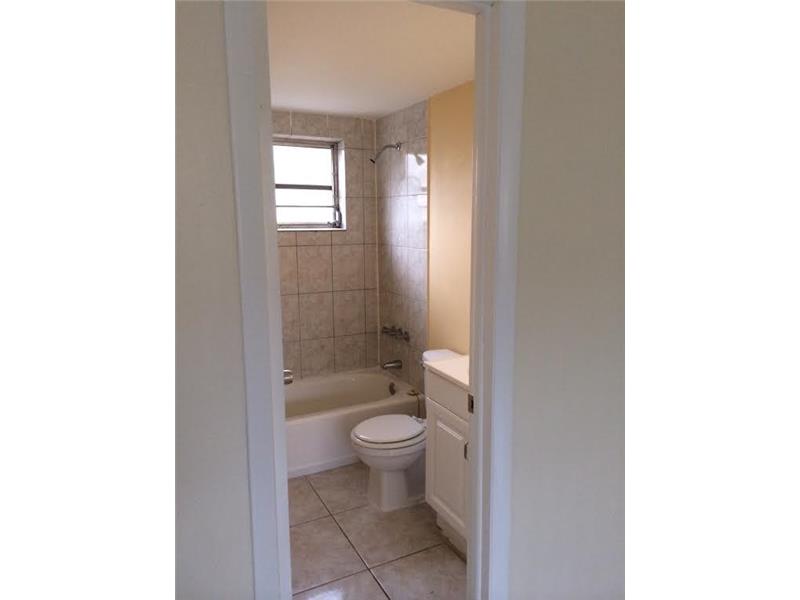 2117Harding St, Hollywood, FL 33020