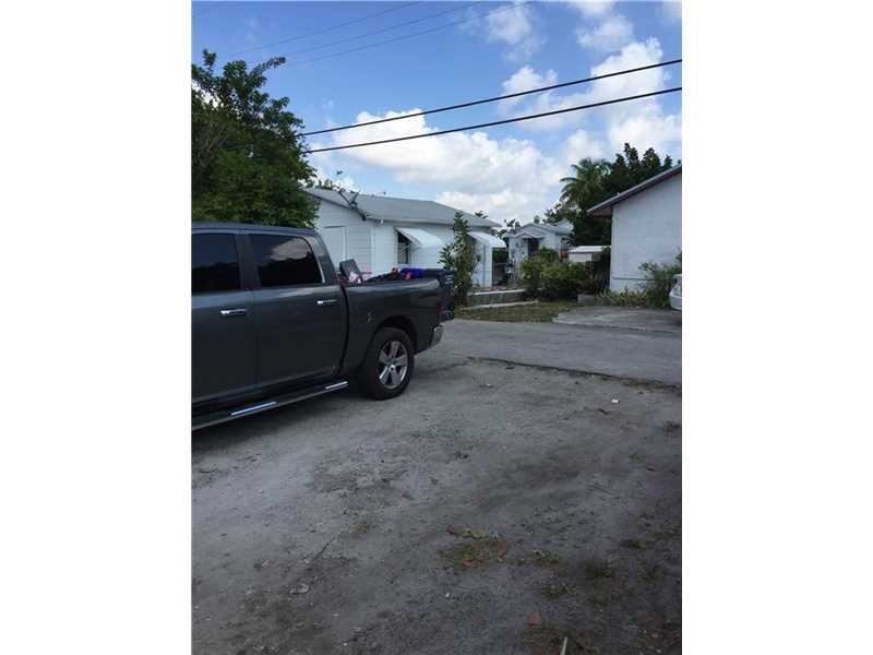 2317Roosevelt St, Hollywood, FL 33020