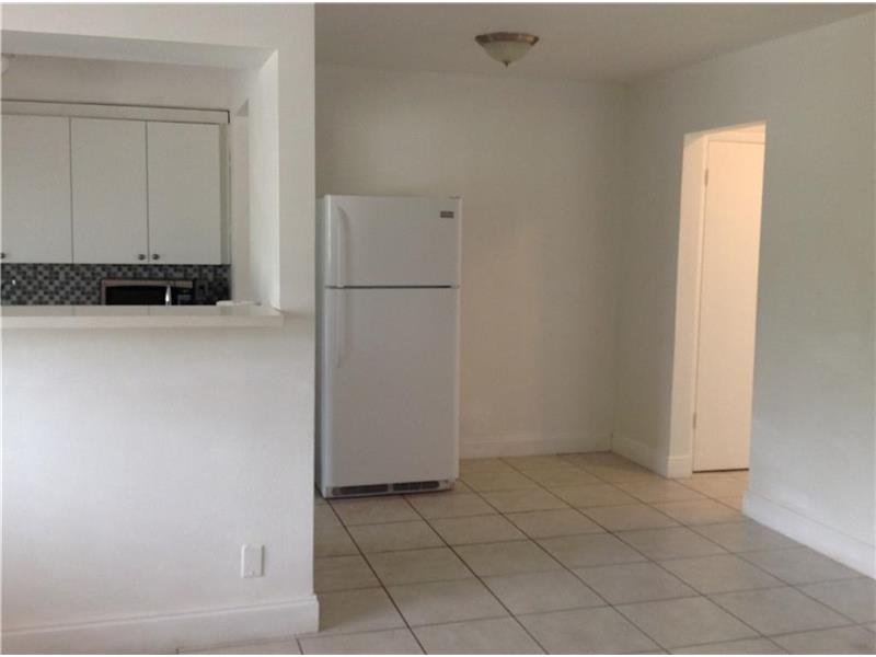 1816Mckinley St, Hollywood, FL 33020
