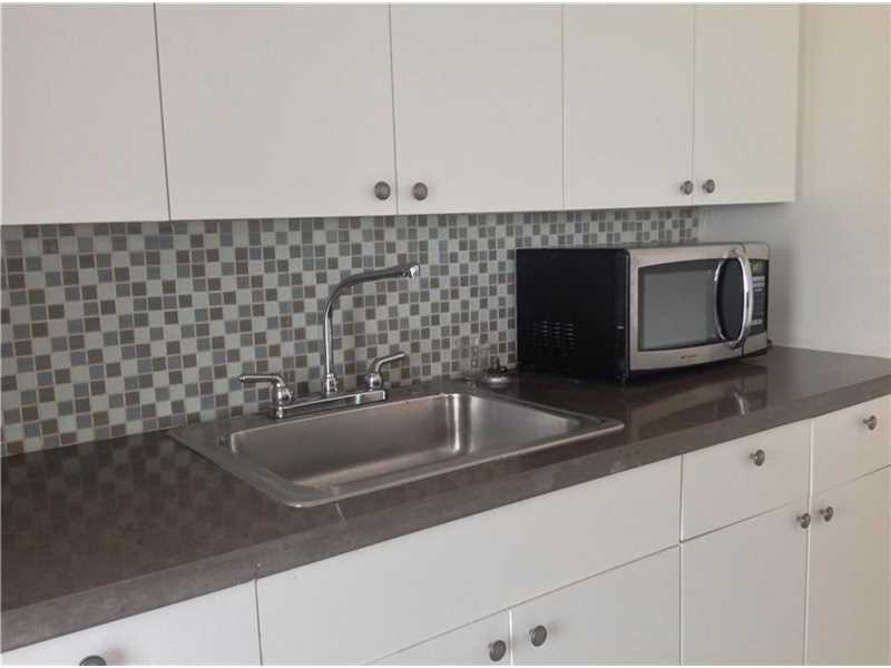 1816Mckinley St, Hollywood, FL 33020
