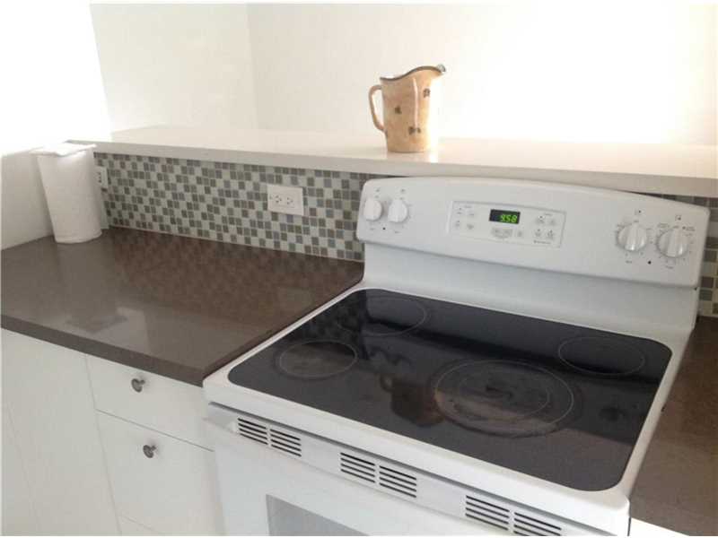 1816Mckinley St, Hollywood, FL 33020