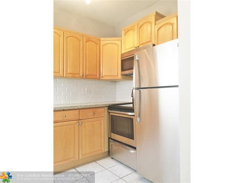 1637 Tyler St 2, Hollywood, FL 33020