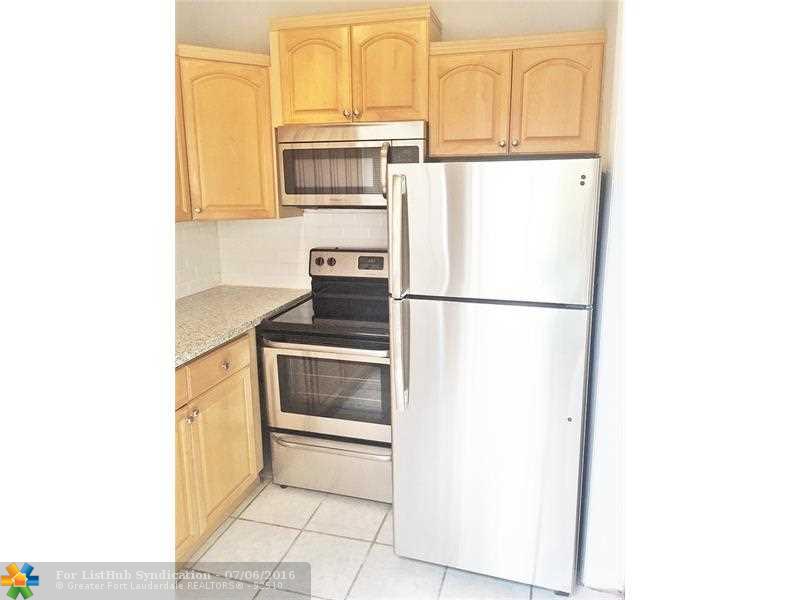 1637 Tyler St 2, Hollywood, FL 33020
