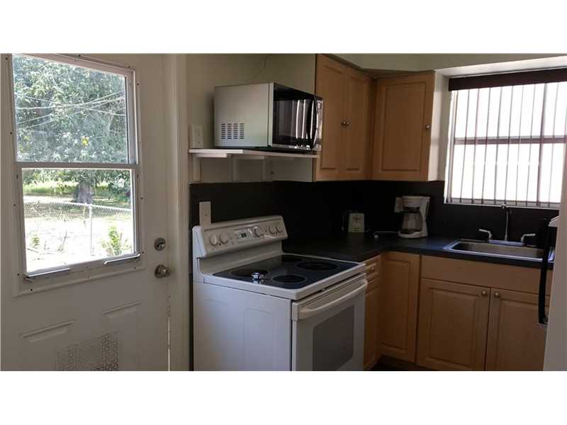 2822Monroe St, Hollywood, FL 33020