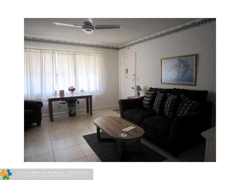 1560 McKinley St 201W, Hollywood, FL 33020