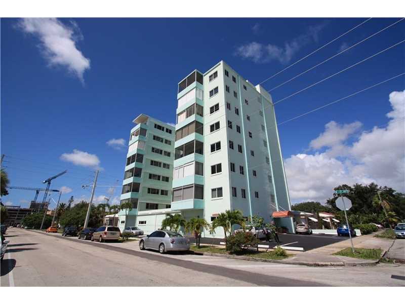 1700Pierce St, Hollywood, FL 33020