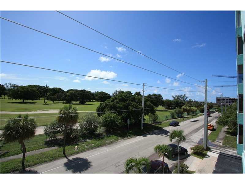 1700Pierce St, Hollywood, FL 33020