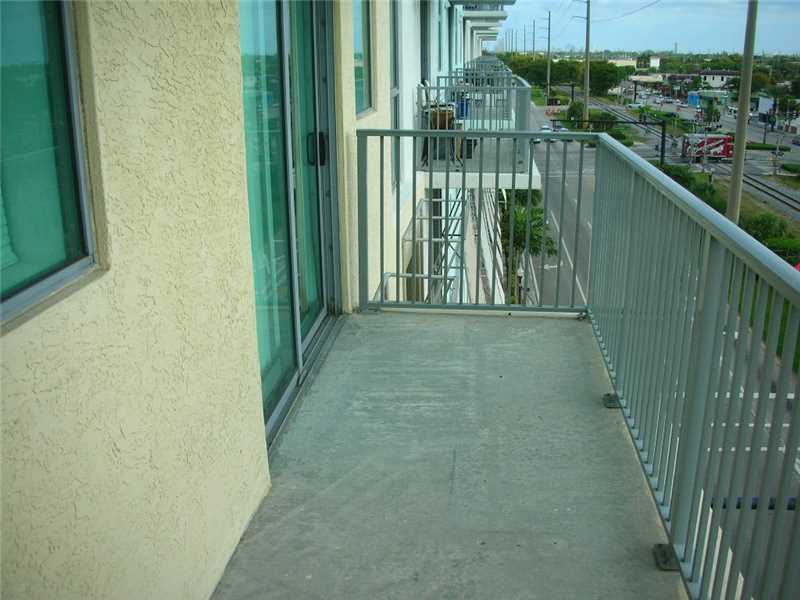 140 South Dixie Hwy, Hollywood, FL 33020