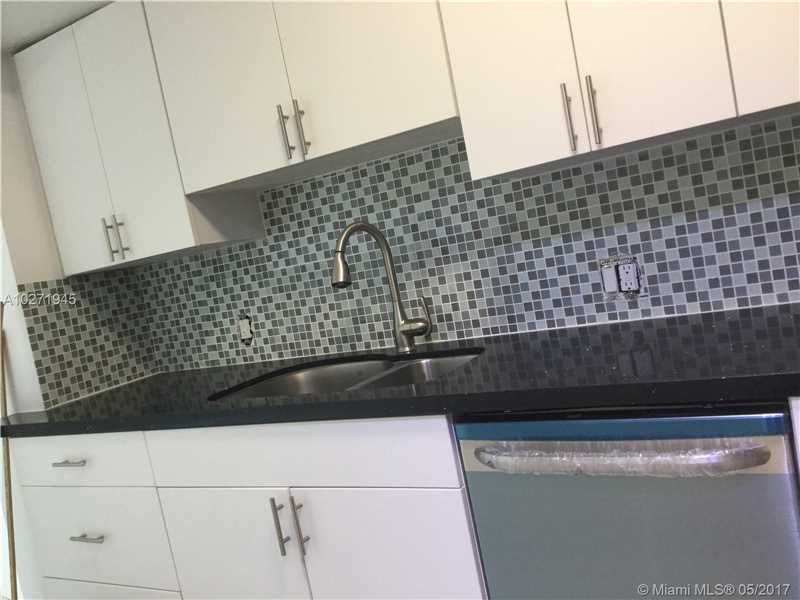4200Hillcrest Dr, Hollywood, FL 33021