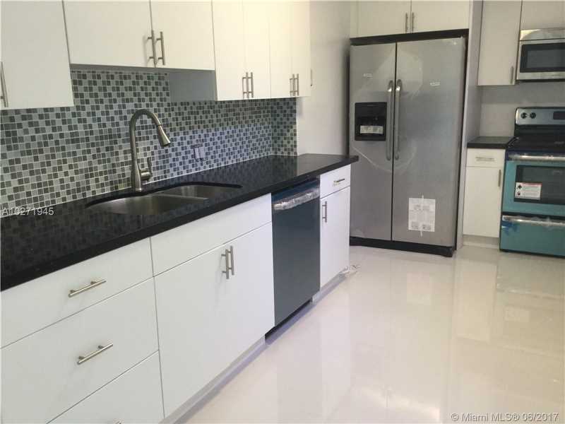 4200Hillcrest Dr, Hollywood, FL 33021