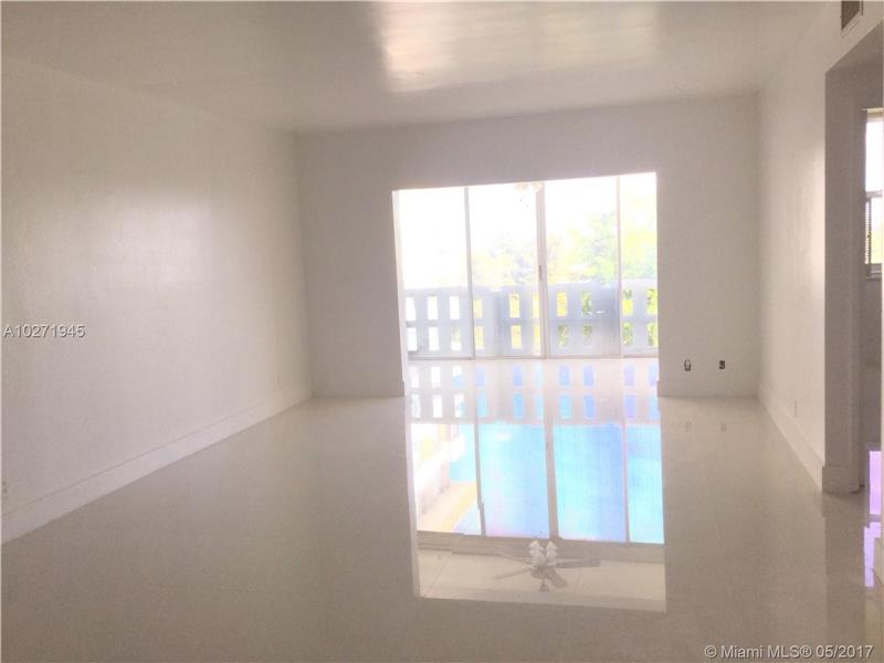 4200Hillcrest Dr, Hollywood, FL 33021