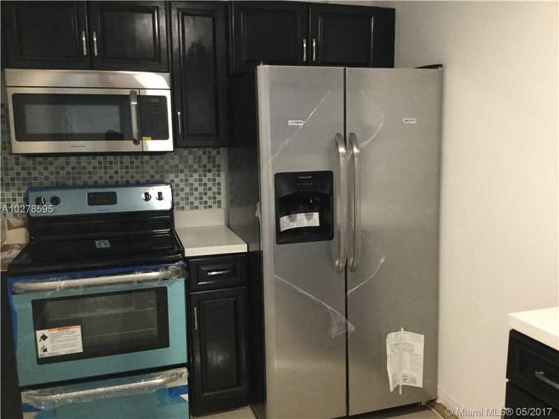 4200HILLCREST DRIVE, Hollywood, FL 33021