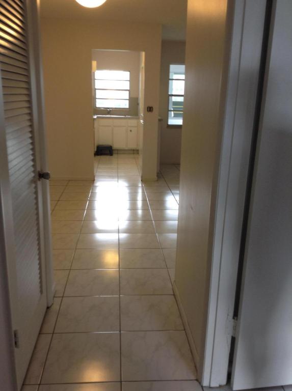 5300 Washington Street, Hollywood, FL 33021