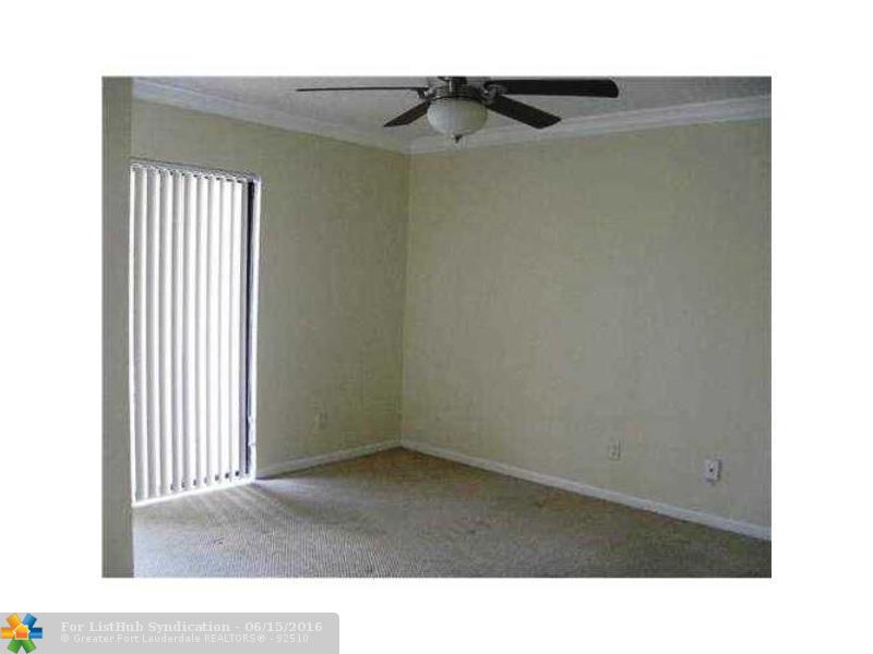 Hollywood, FL 33021