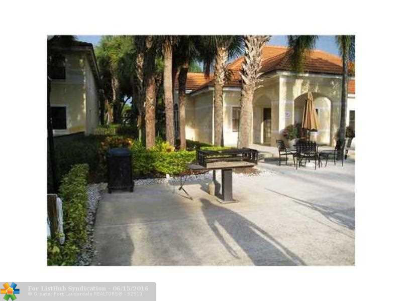 Hollywood, FL 33021