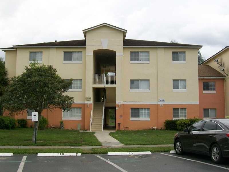 3610 North 56th Ave, Hollywood, FL 33021