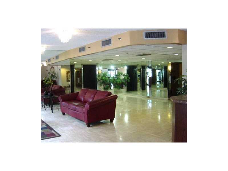919 Hillcrest Dr 509, Hollywood, FL 33021