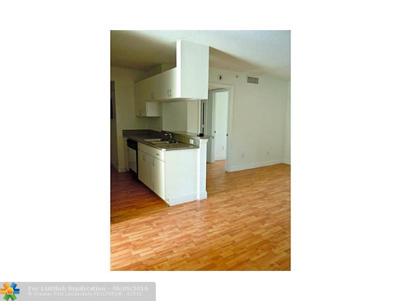 460 S Park Rd 6-203, Hollywood, FL 33021
