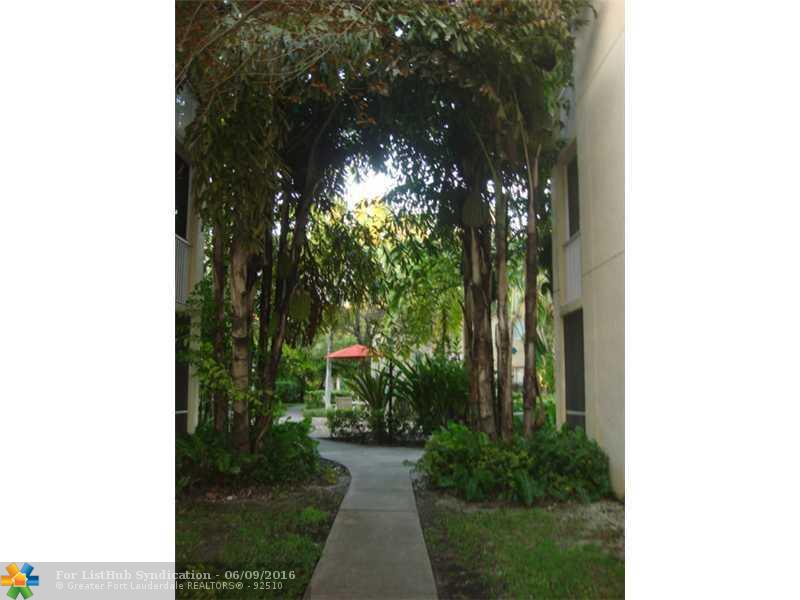 460 S Park Rd 6-203, Hollywood, FL 33021