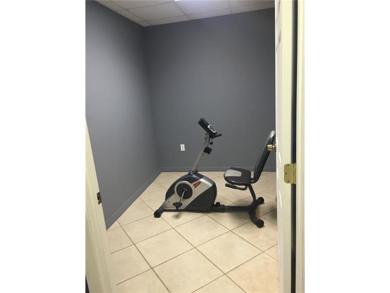 4330Sheridan St, Hollywood, FL 33021