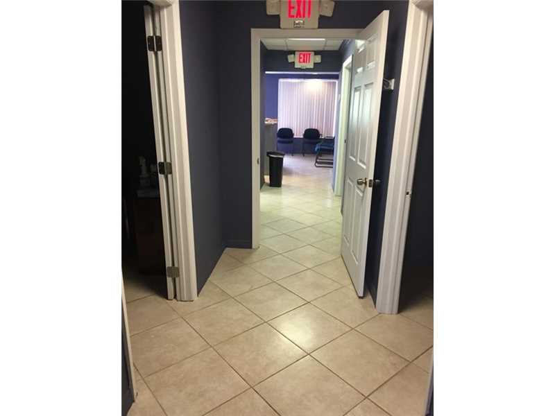 4330Sheridan St, Hollywood, FL 33021