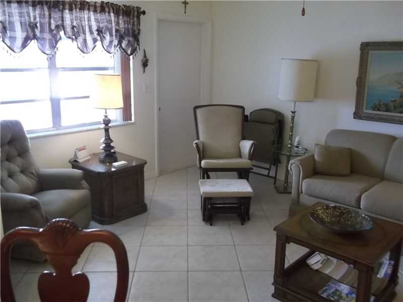 5300Washington St, Hollywood, FL 33021