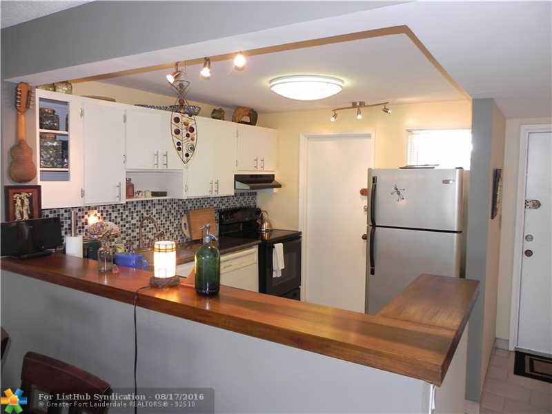 4650 Washington St 405, Hollywood, FL 33021