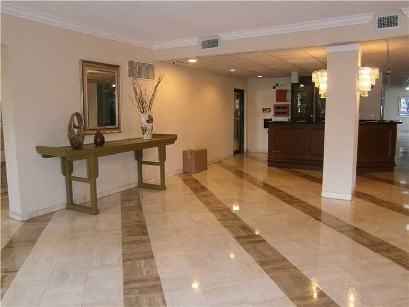 3800hillcrest, Hollywood, FL 33021