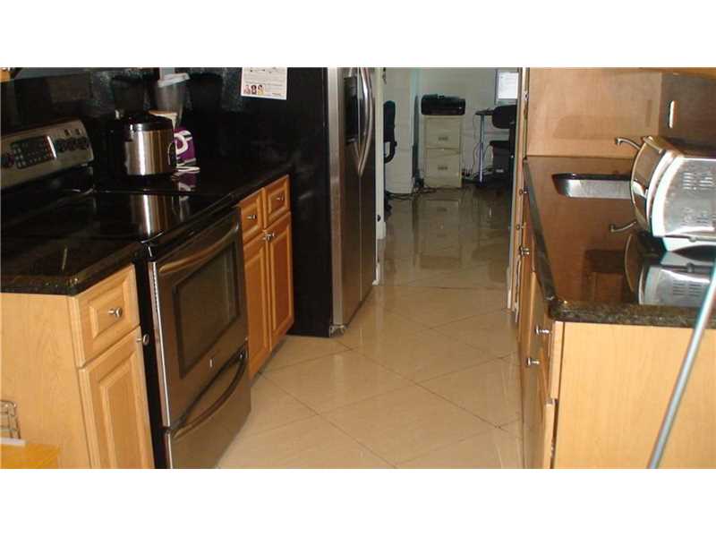 3800hillcrest, Hollywood, FL 33021