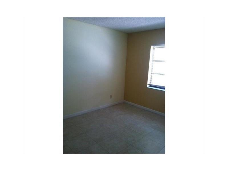 4038 Southwest 69TH WY, Miramar, FL 33023
