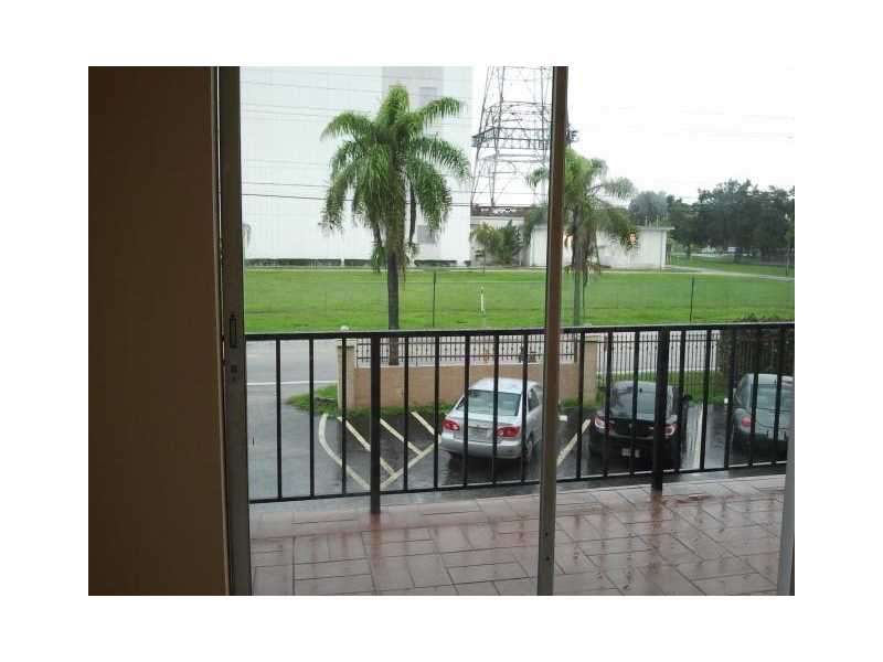 5100 Southwest 41st St, Pembroke Park, FL 33023