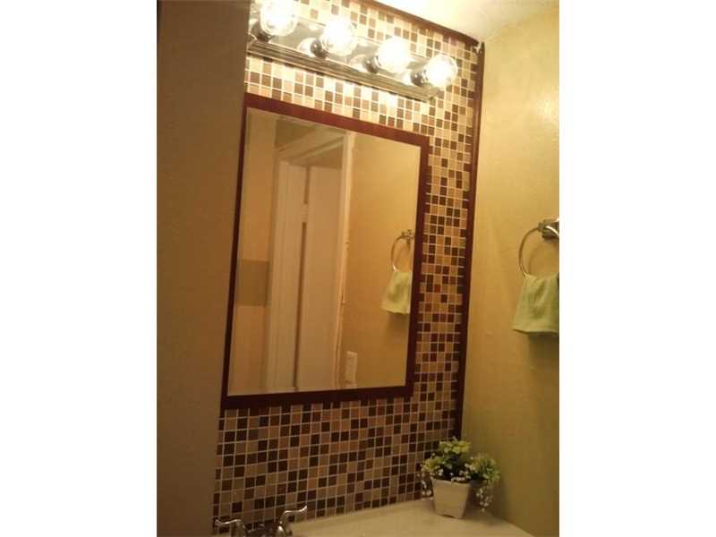 5100 Southwest 41st St, Pembroke Park, FL 33023