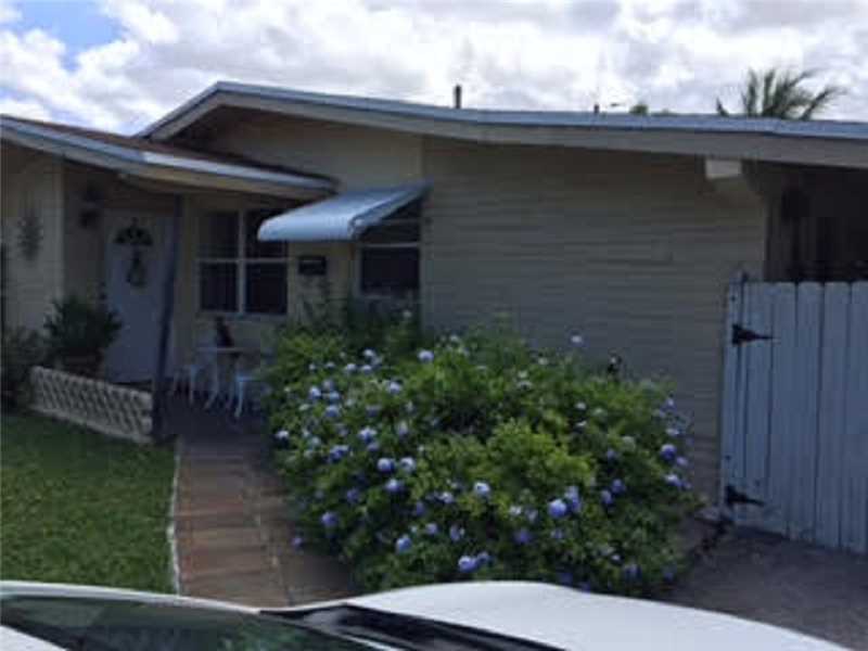 2712 Pine Tree Dr, Miramar, FL 33023