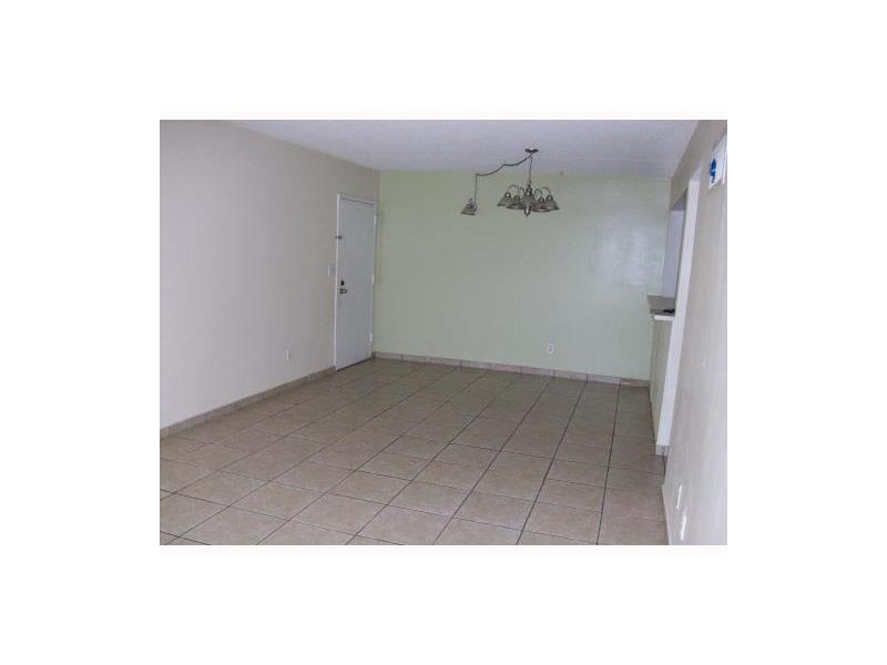 5921Washington St, Hollywood, FL 33023