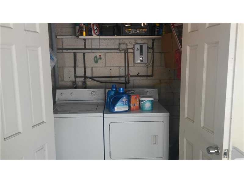 5521 Southwest 38th Ct, West Park, FL 33023
