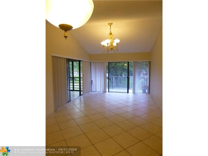 5759 WASHINGTON ST B24, Hollywood, FL 33023