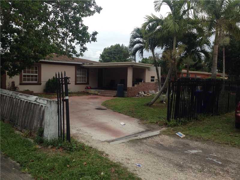 6444Wiley St, Hollywood, FL 33023
