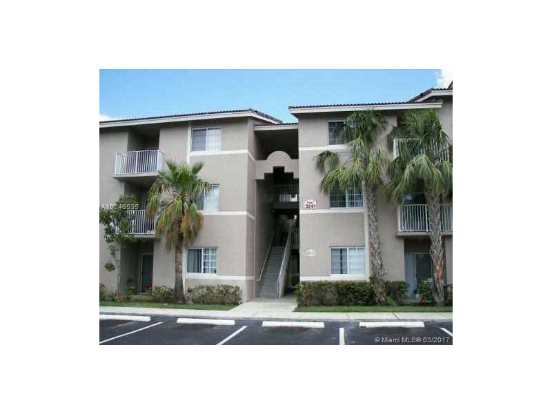3211Sabal Palm Mnr, Davie, FL 33024
