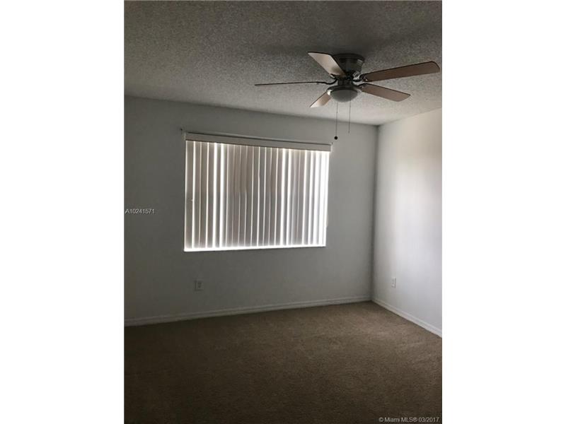 150 Northwest 96th Ave, Pembroke Pines, FL 33024